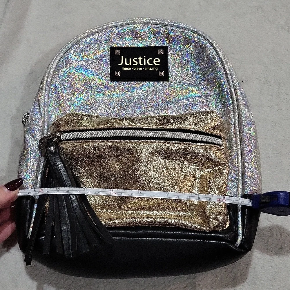 Justice Backpack - Picture 5 of 12